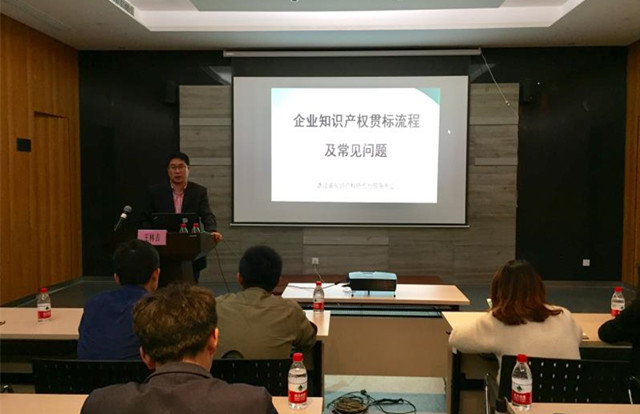 微信图片_20180429100208_副本.jpg